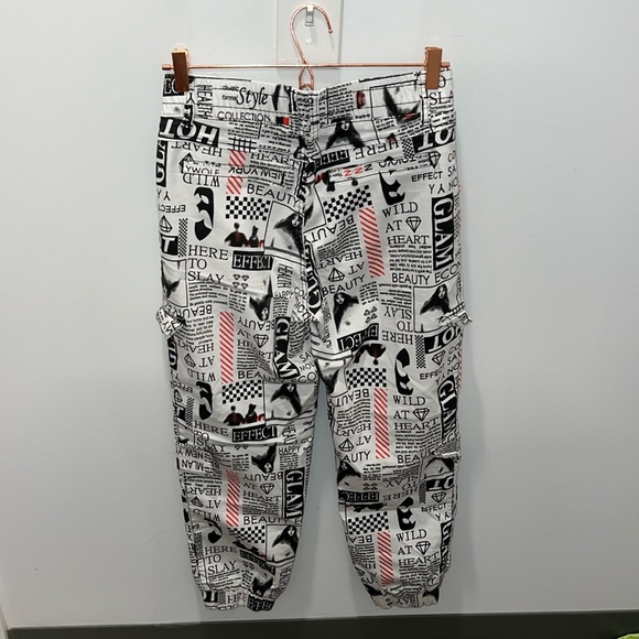 V.I.P. Graphic Pants - Picture 2 of 7